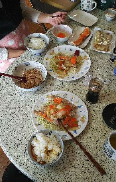 23120 朝飯.jpg